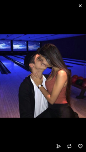 AMIZADE VIRTUAL