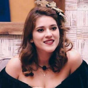 Ana Clara Irônica ??‍♀.