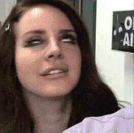SOU LINDA QUANDO CHORO ???