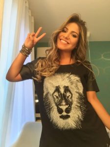 INTIMIDADE COM ESPIRITO SANTO