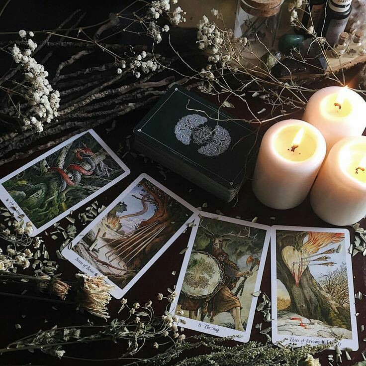 Divino Tarot