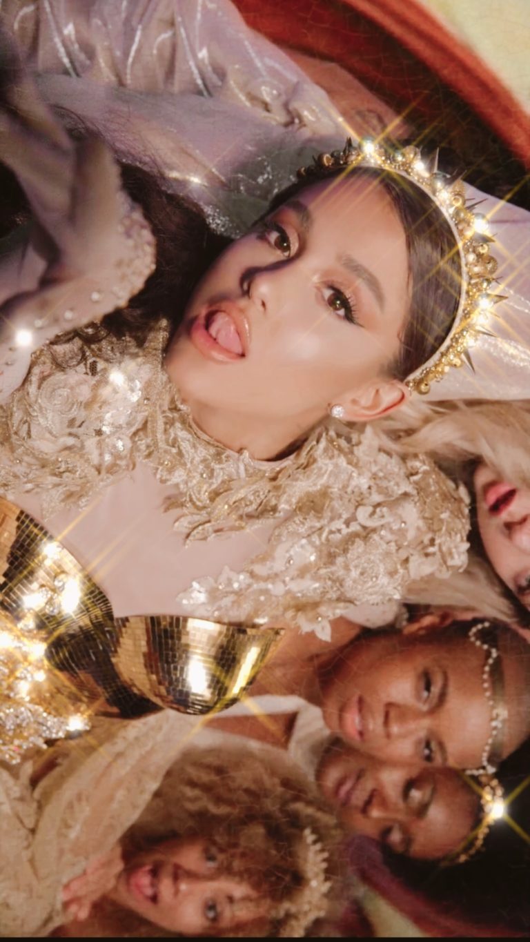 Glitch Bitch pop