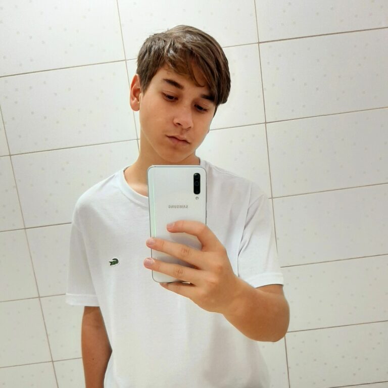 Namoro Adolescente