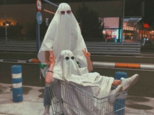 •°•°𝕲𝖍𝖔𝖘𝖙𝖘°•°•