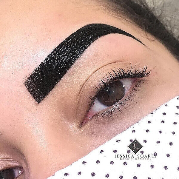 Designer de Sobrancelhas Perfeitas