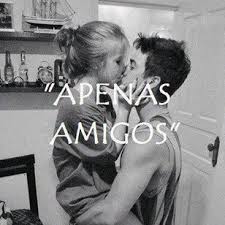 Apenas amigos 😈✌️