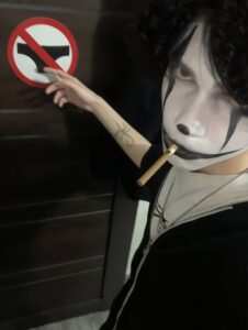 Online lunatics